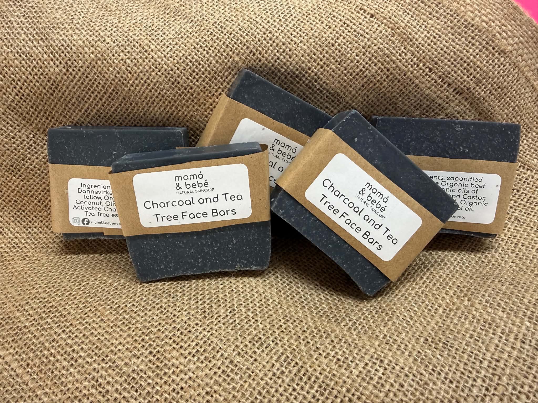 Mamá & Bebé Charcoal & Tea Tree Face Bar