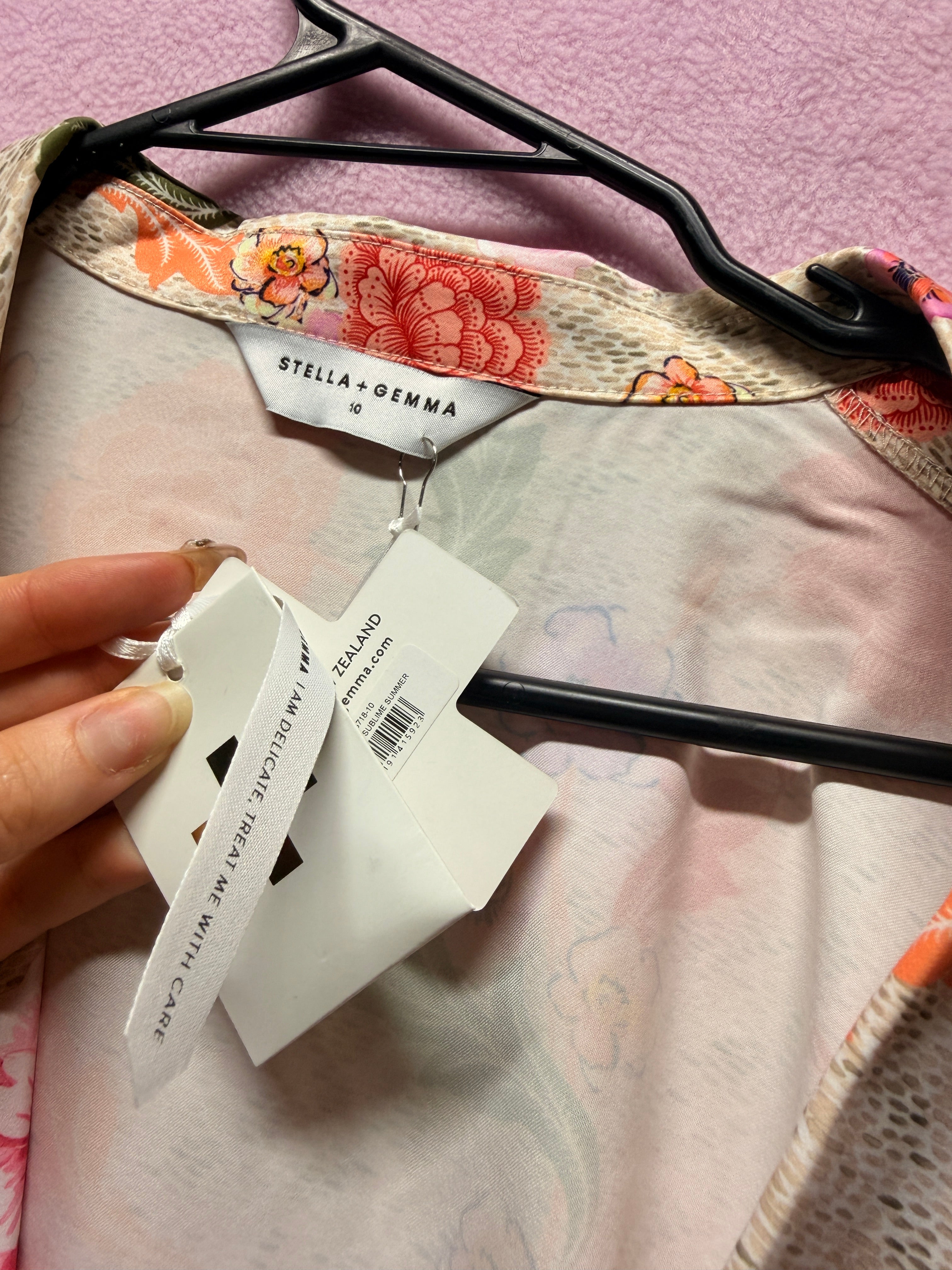 Stella + Gemma Floral Blazer – Size 10 (BNWT)