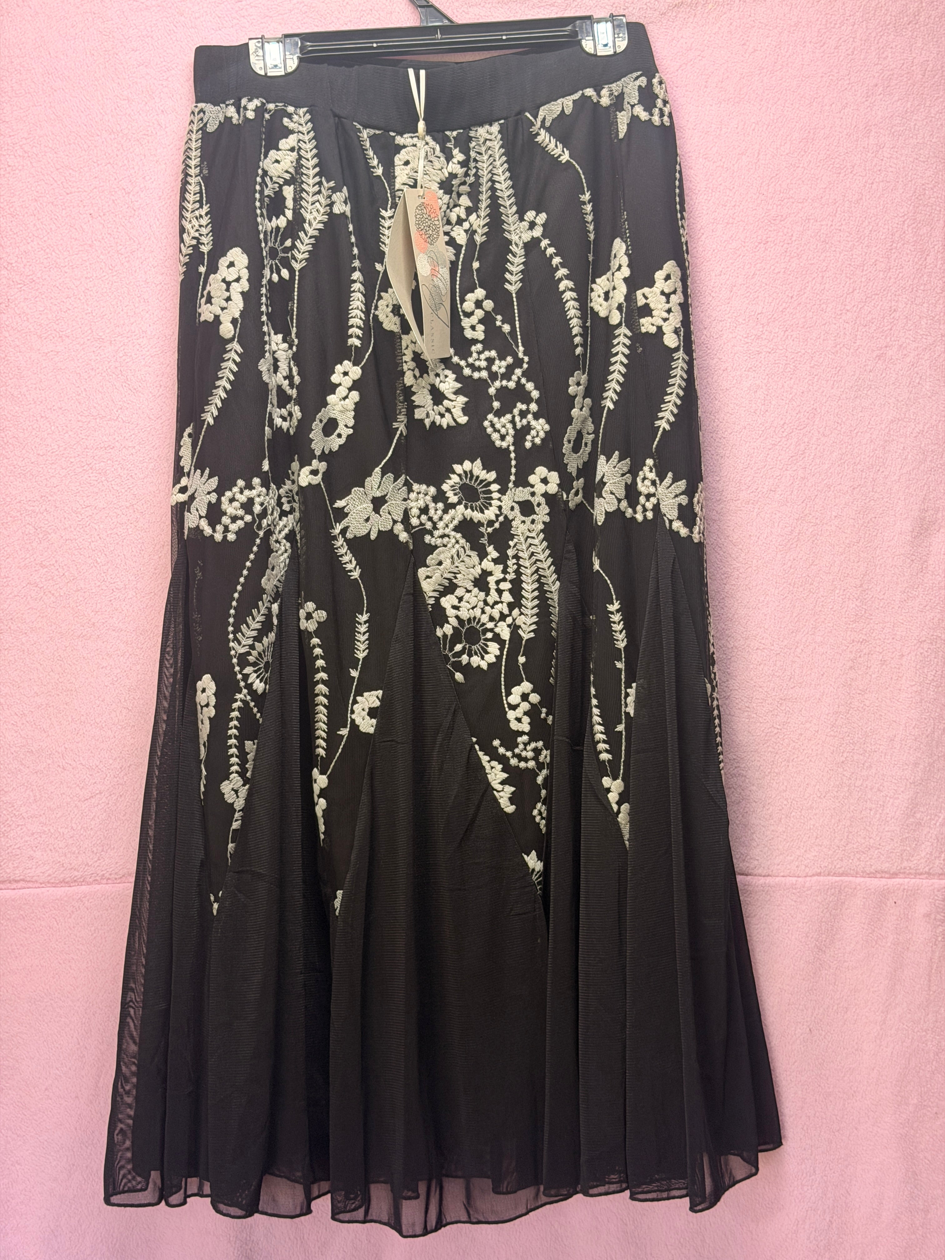 Ella J- Elegant Embroidered Mesh Maxi Skirt